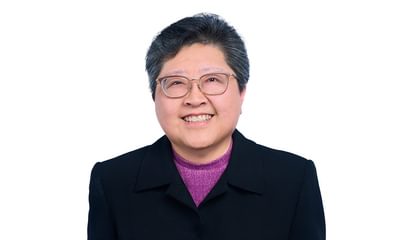 Photo of Louise Lee