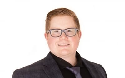 Photo of Geoff Jones