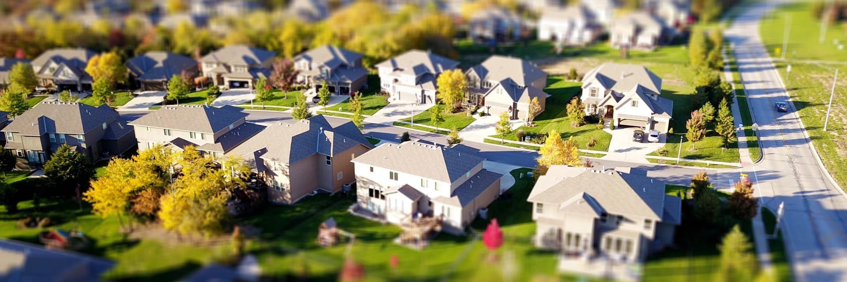564 aerial 1920x468px