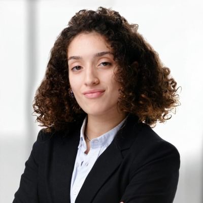 Photo of Mona Dennaoui