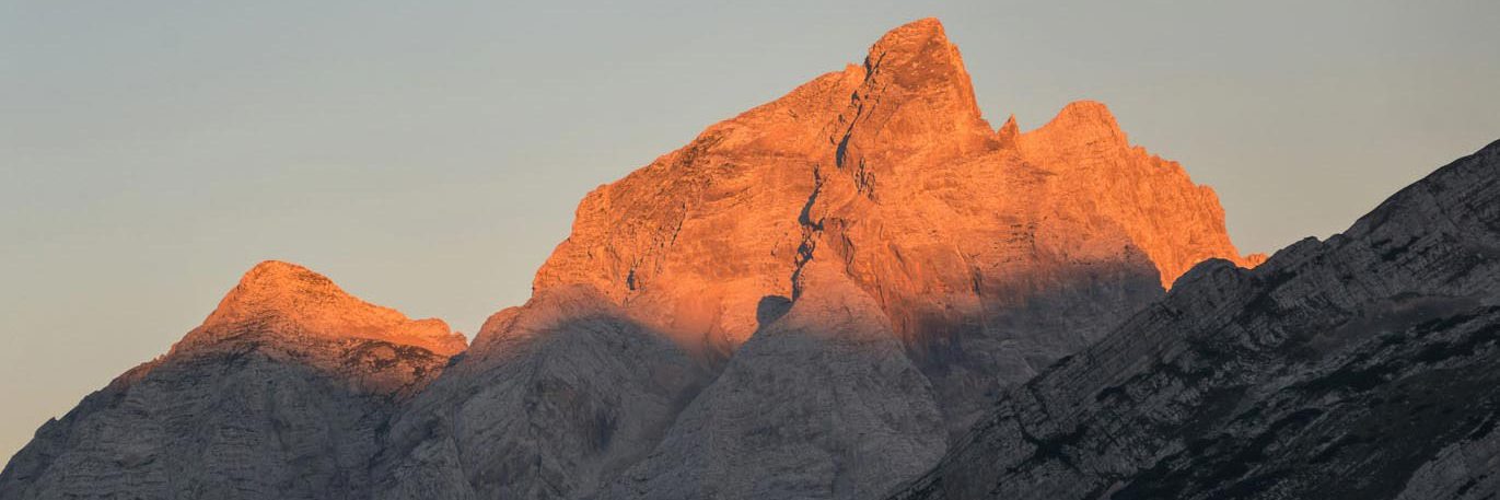 Beautiful sunrise in the mountains 2025 01 15 13 12 11 utc