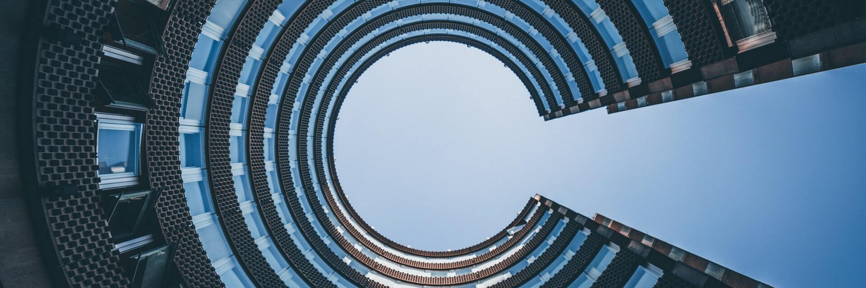 Dan schiumarini dc L8 E Sbs Gis unsplash